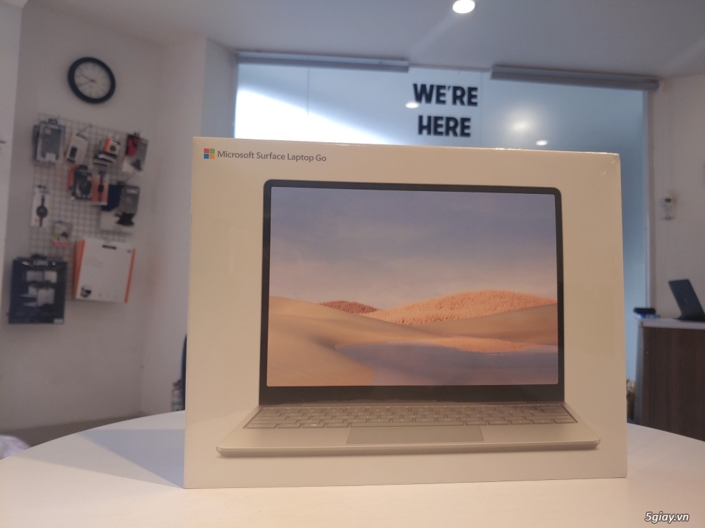 Surface Laptop Go i5/8/128 Platinum new fullbox