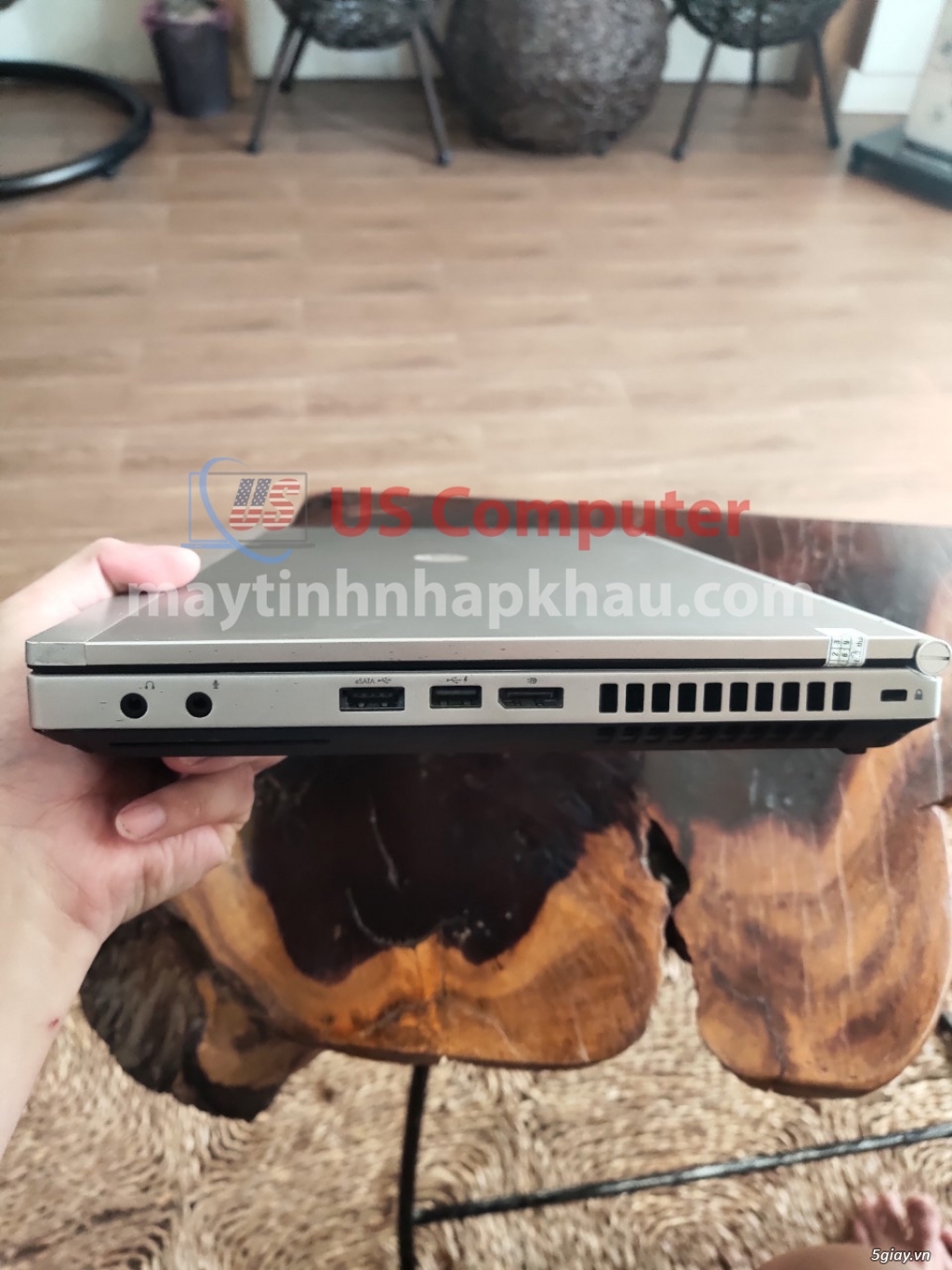 List Laptop đang xã kho