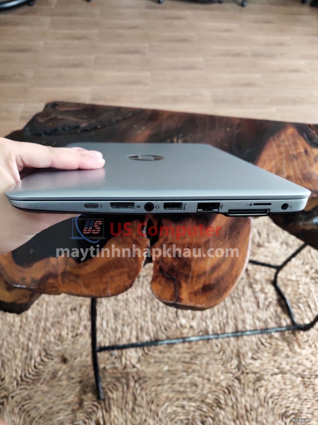 List Laptop đang xã kho