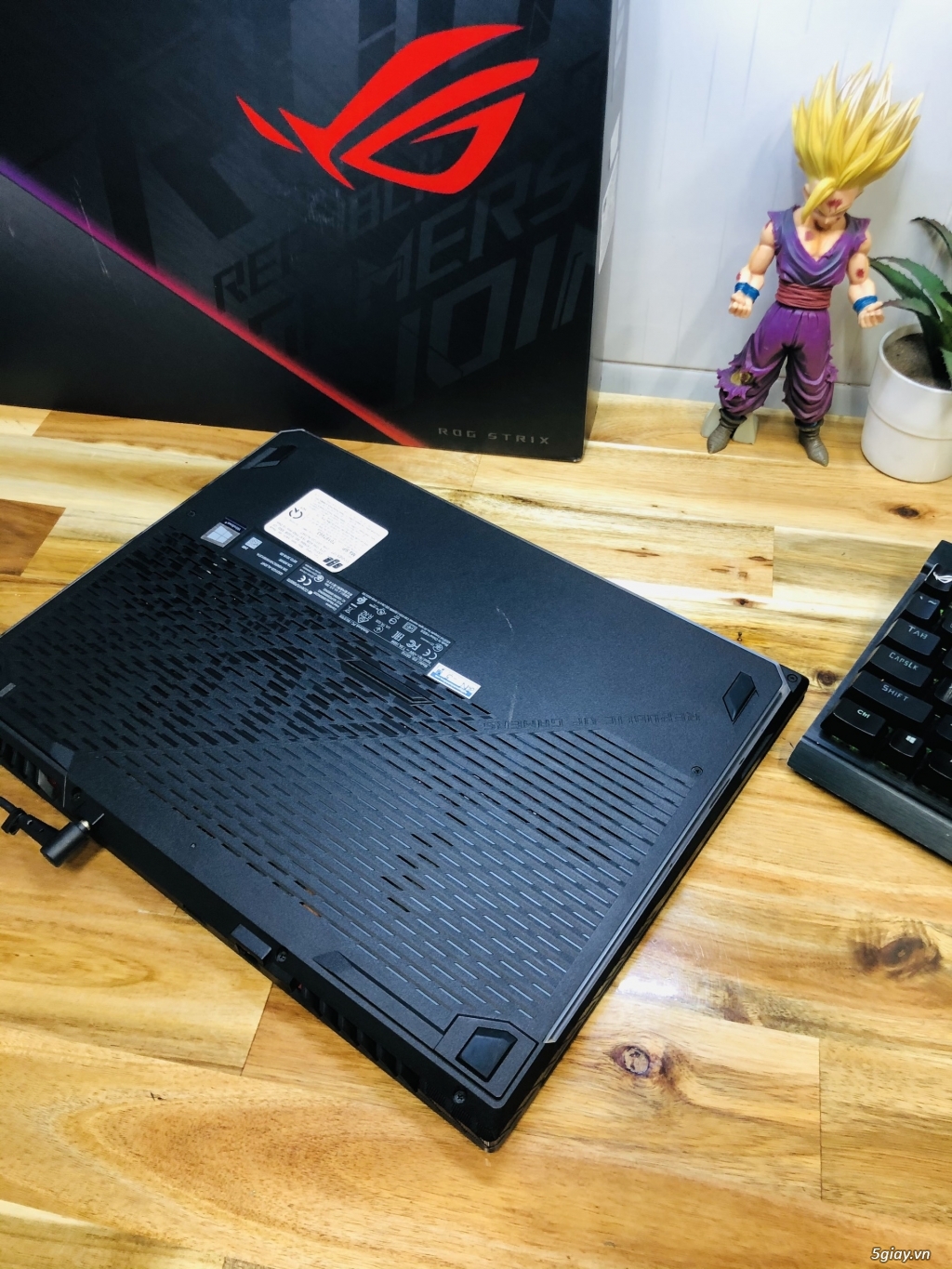 Asus ROG STRIX G531 i7 9750H 16G 512G 15.6 120Hz Fulbox BH 12/2021 - 2