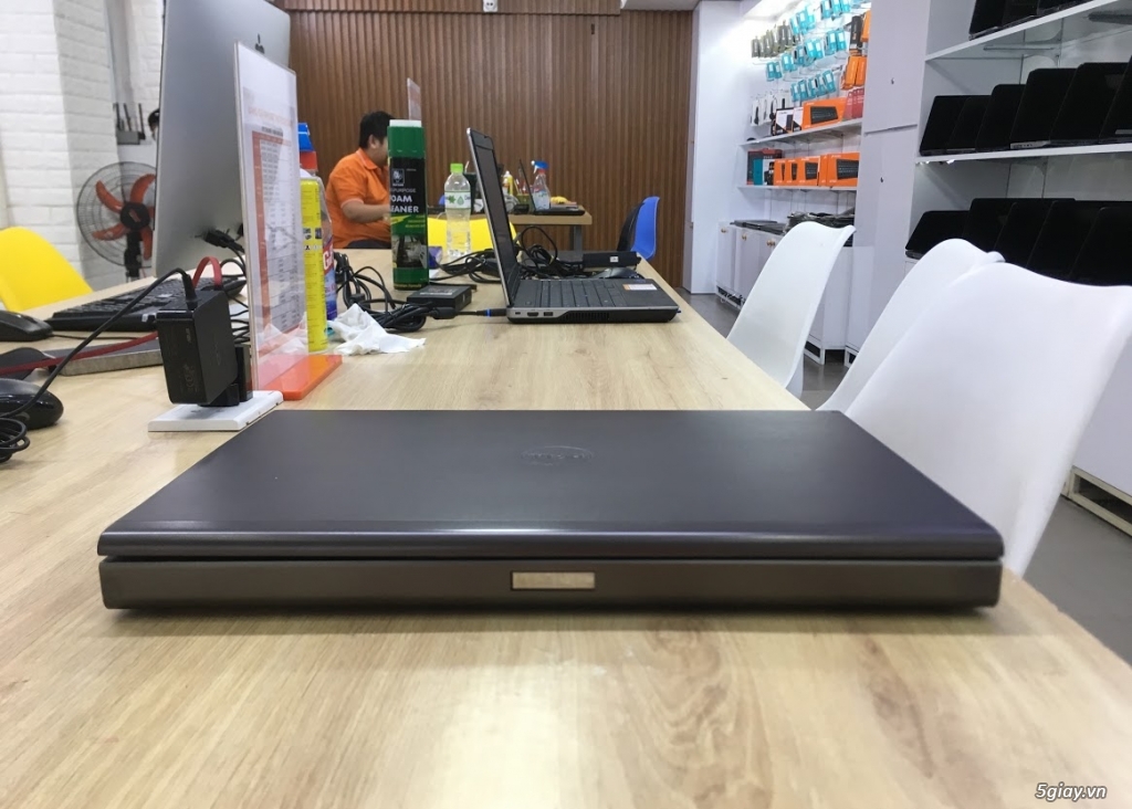 Dell Precision M4800 - Cổ máy trạm phá vỡ mọi giới hạn - 1