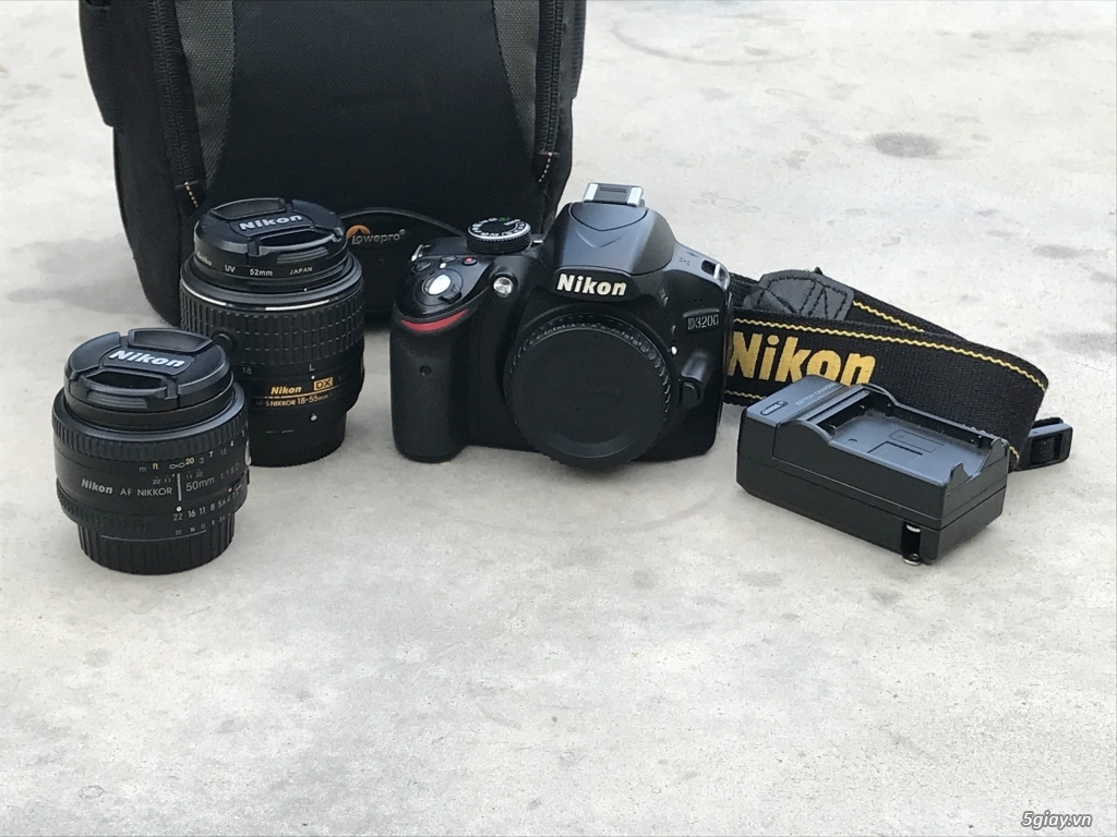 Cần bán Combo Nikon D3200 + Kit 18-55VR + Prime 50 1.8D - 3