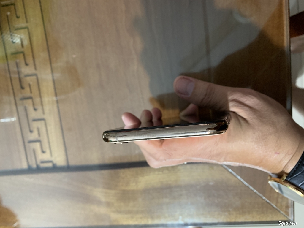 Bán iphone XS Max quốc tế màu Gold, hàng Mỹ 98% - 1