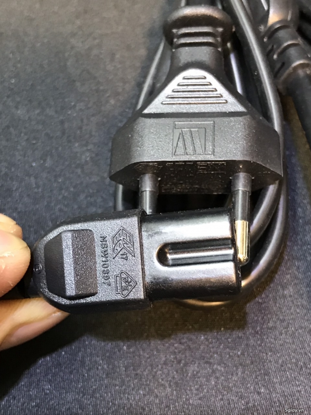 Dây nguồn số 8 zin - 4