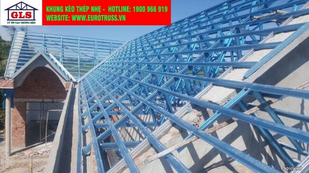 Thép nhẹ làm mái nhà