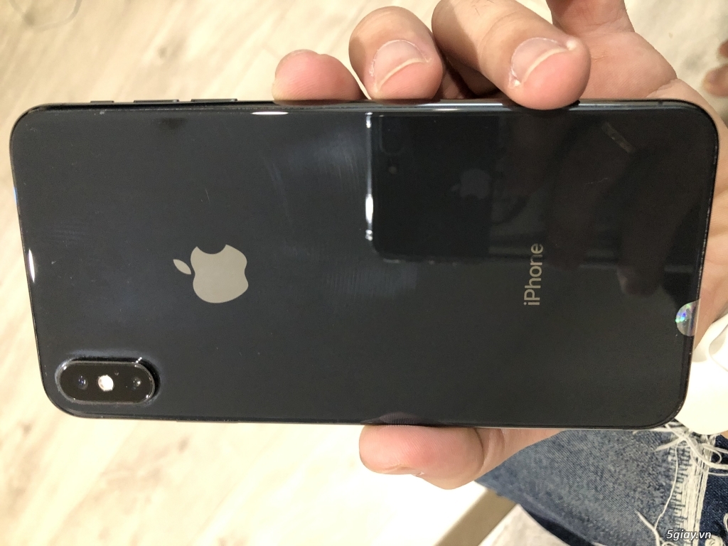 Bán iphone xs max 256gb màu đen máy đẹp 99% main zin màn zin - 1