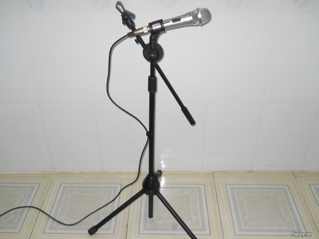Chân đứng gắn micro để hát[microphone stands nb200]. - 3