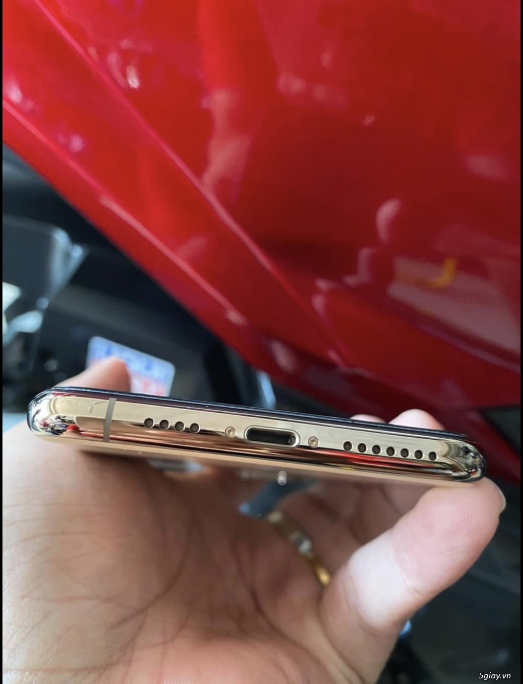 Bán iPhone 11 Pro Max QT máy đẹp 99% - 1