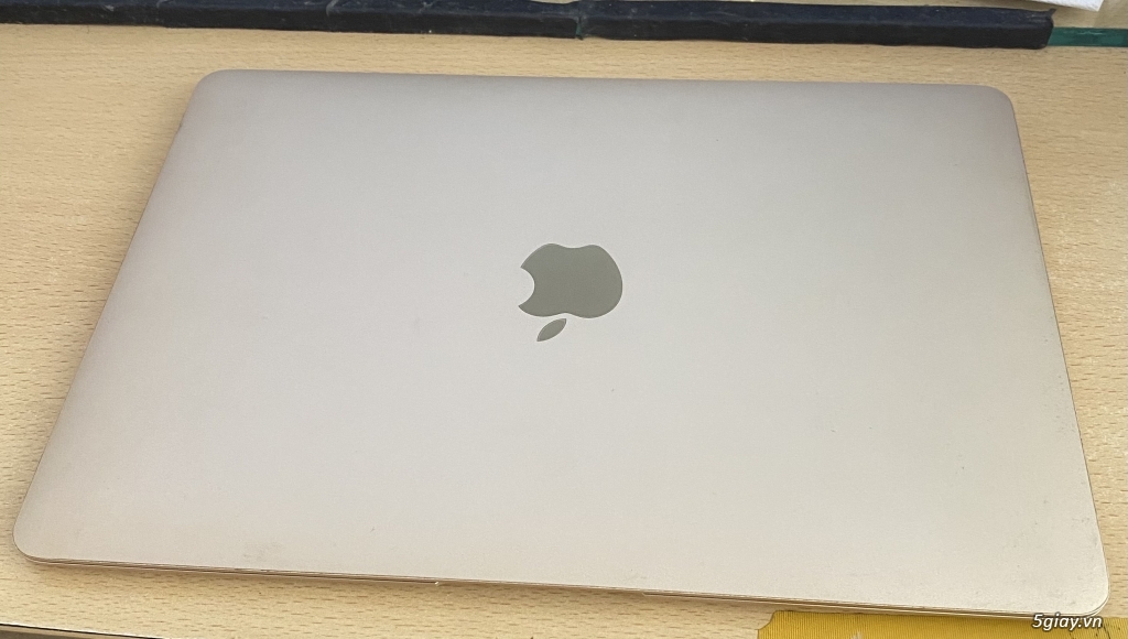 Bán macbook 12' 2017 i7 16gb 512gb 99% - 1