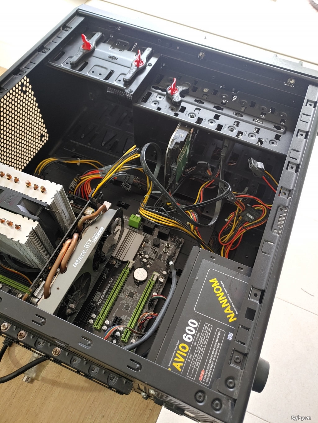 Cần bán case máy tính core i3 xeon - 1