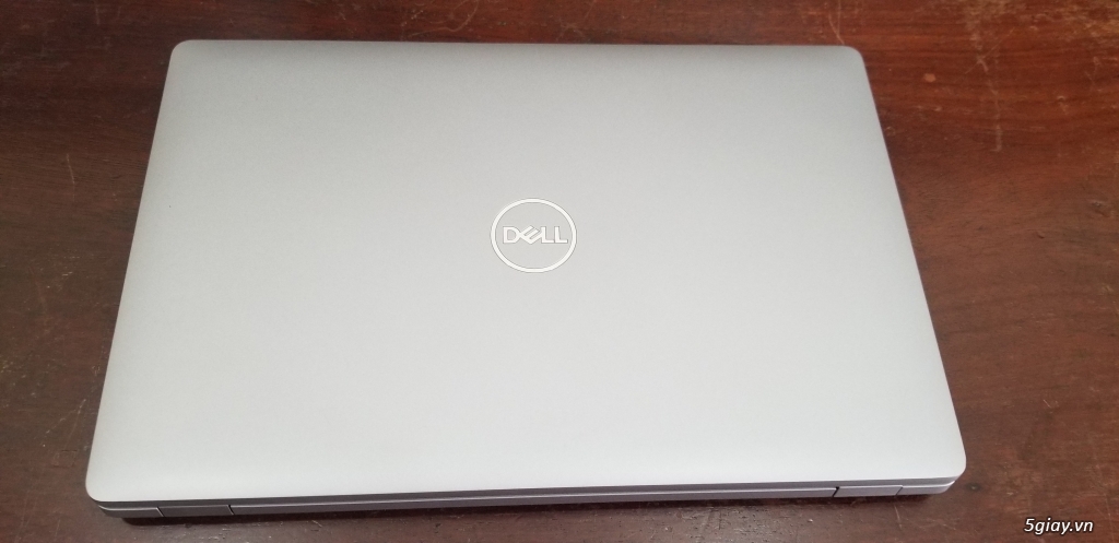 Dell precision 3551 core i5-10400H máy US