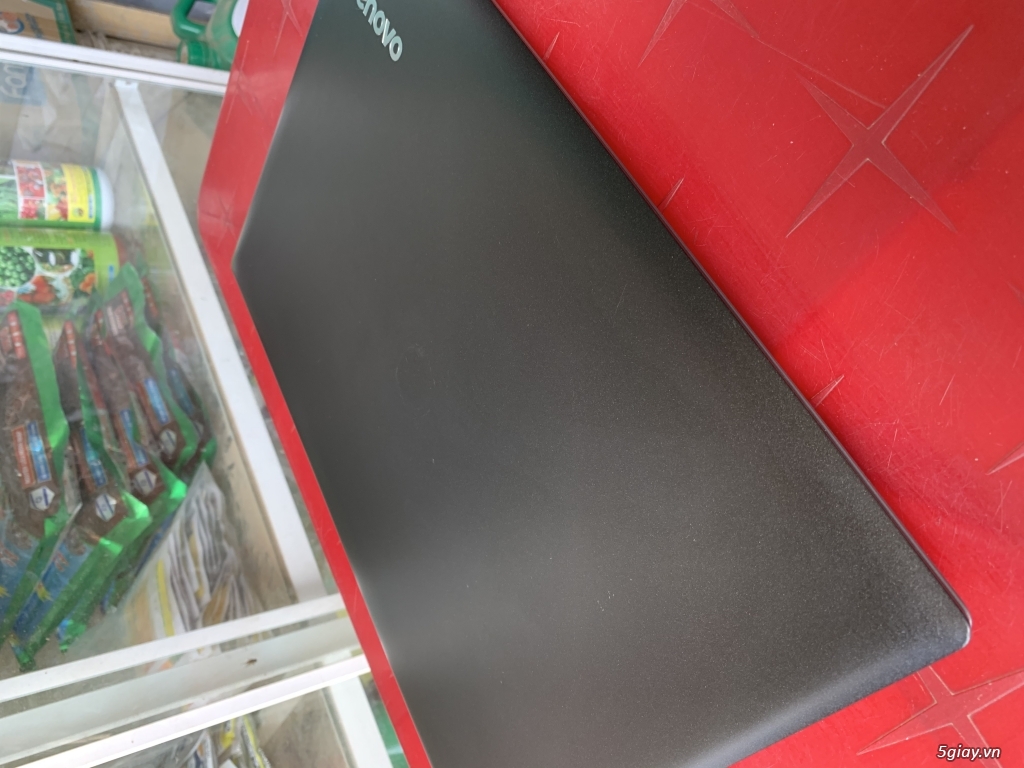Bán laptop lenovo 330 . i5 8250u . Zin . Đẹp