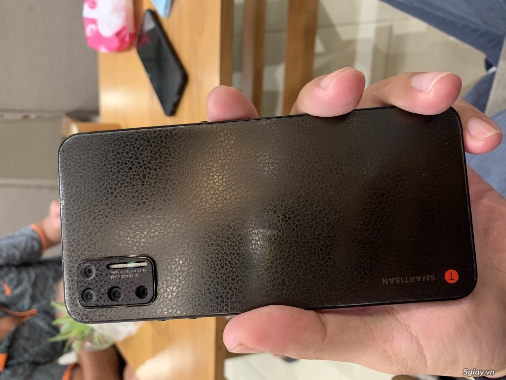 Smartisan Nut Pro 5 iphone 12 của Android - 3