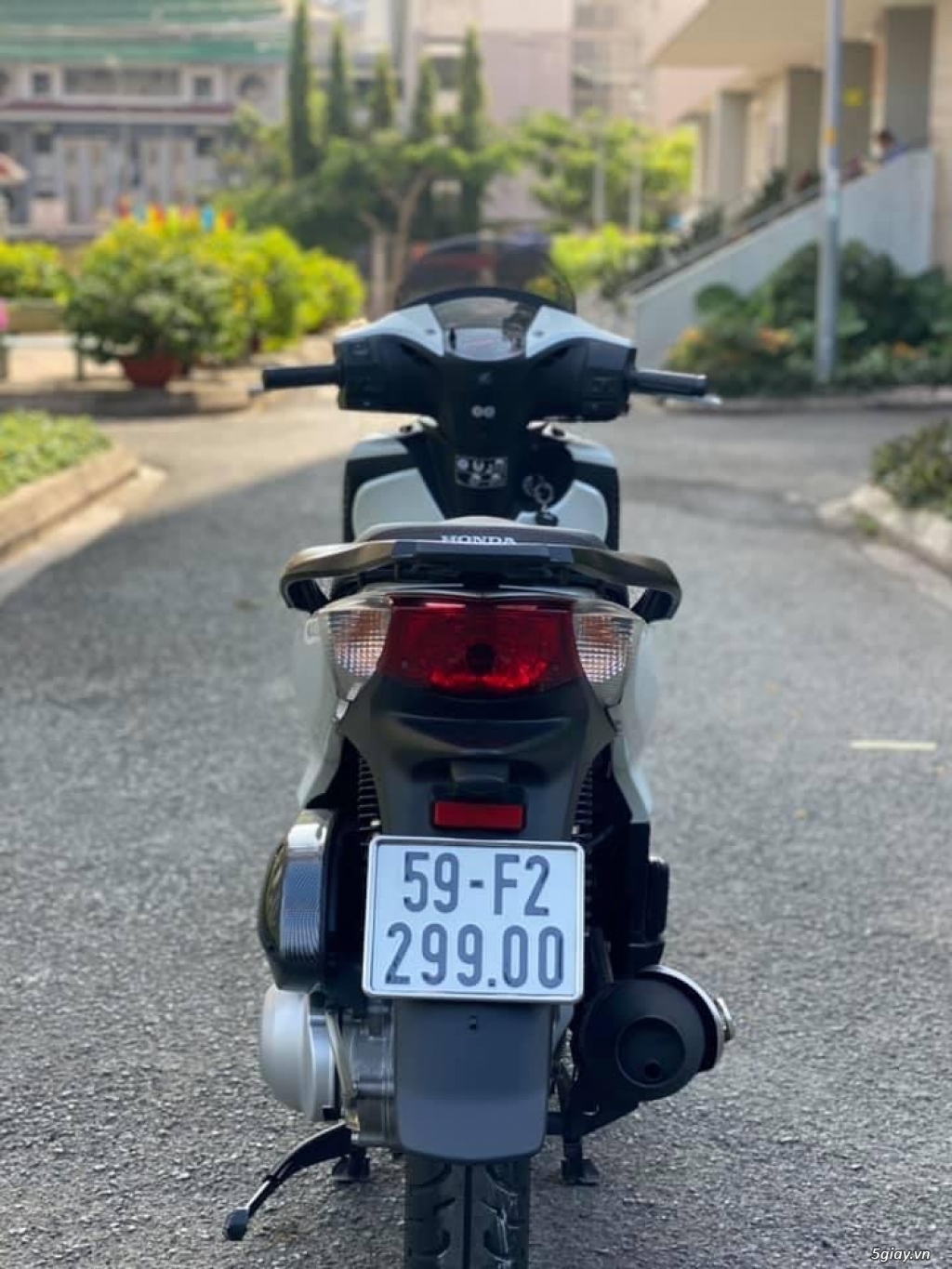 vài xe SH150 nhập ý - 3