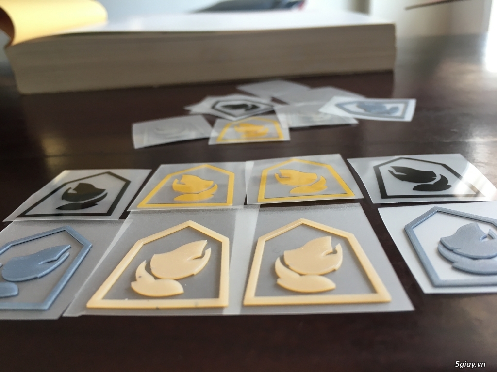 Nhãn ép nhiệt ( tem mác ép nhiệt)