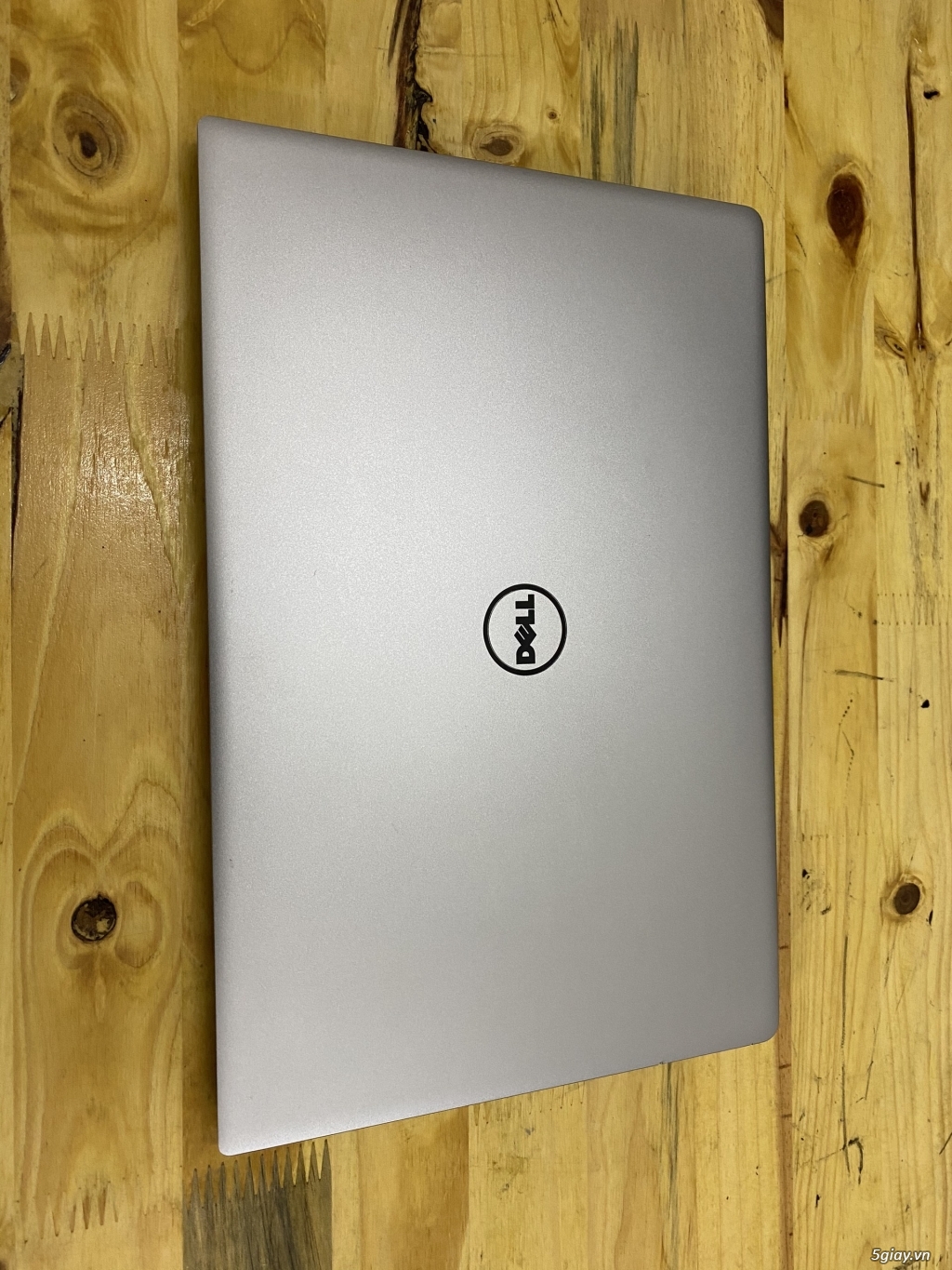 Dell XPS 9360 - 1