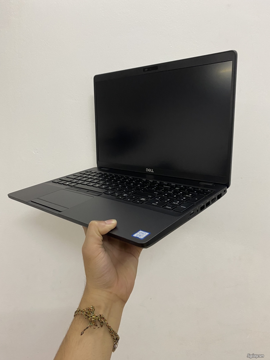 Dell Latitude 5501 - 3