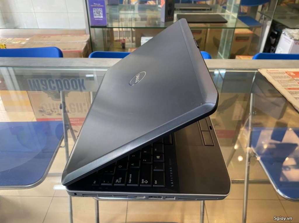 Laptop nhập zin Dell 5530, Core i5, Ổ cứng SSD, 15 inch - 13
