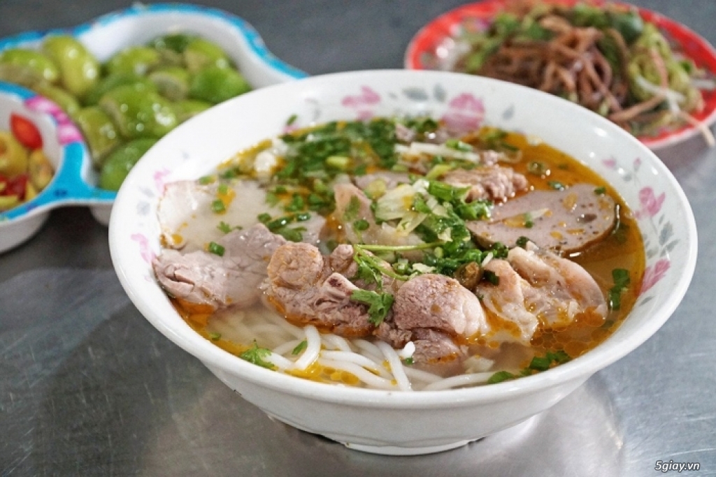 Quán Bún Bò Tân Bình - 2