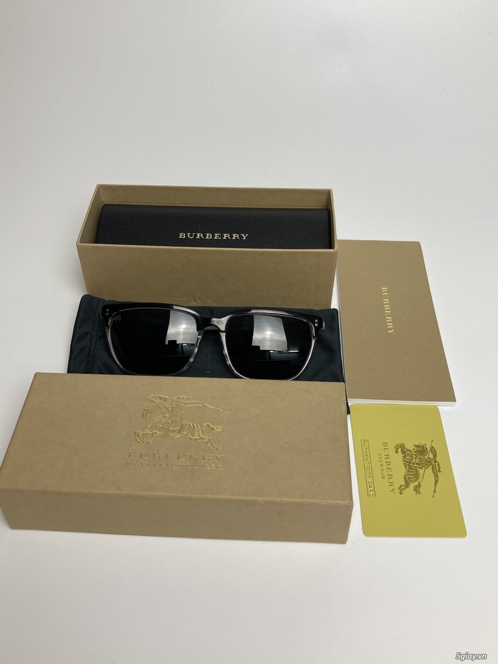 Kính Rayban chính hãng new , likenew 99% - HCM - 8