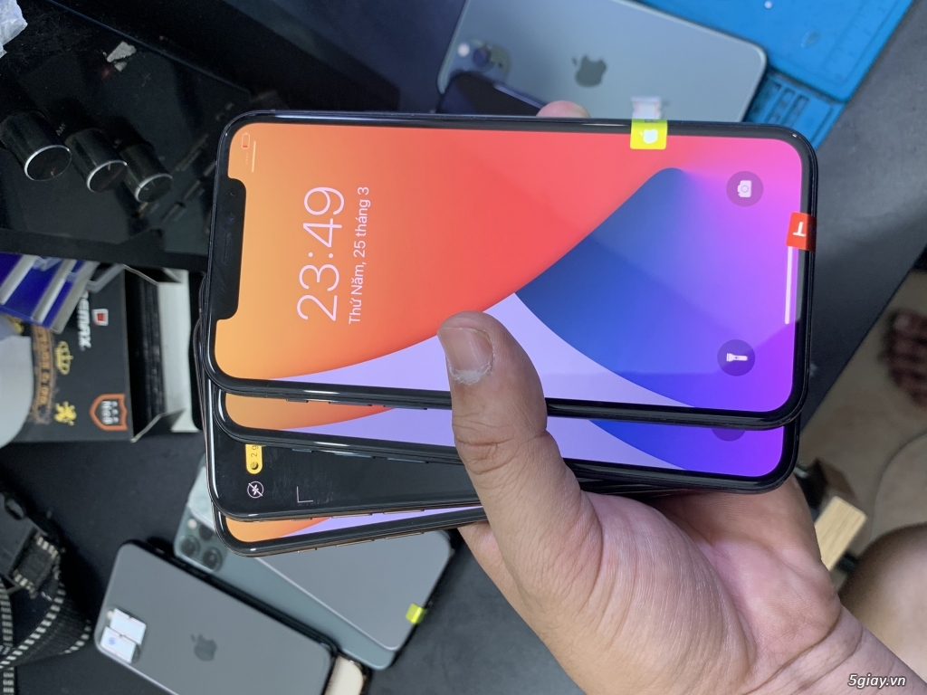 Cần tiền : iPhone 11 pro quốc tế zin áp suất - 3