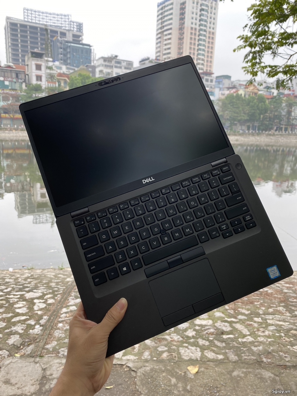 Dell Latitude 5400
