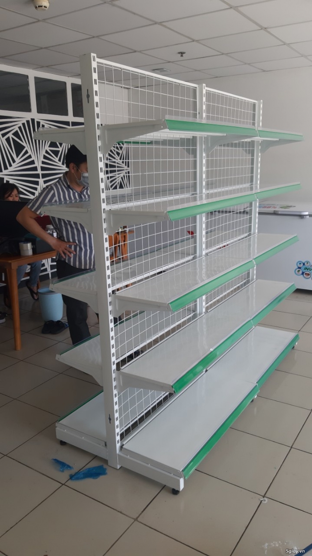 Kệ siêu thị đôi lưng lưới hàng mới có sẵn tại Kho - 4