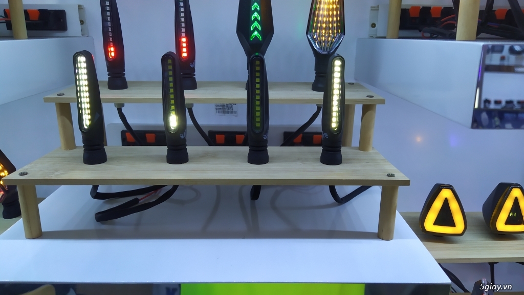 Đèn led xe máy và xe hơi - 7