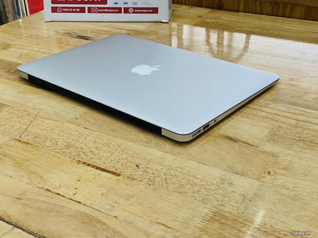 Máy tính laptop Macbook Air 13-inch 2016 Core i7 Ram 8G SSD 256G New 9