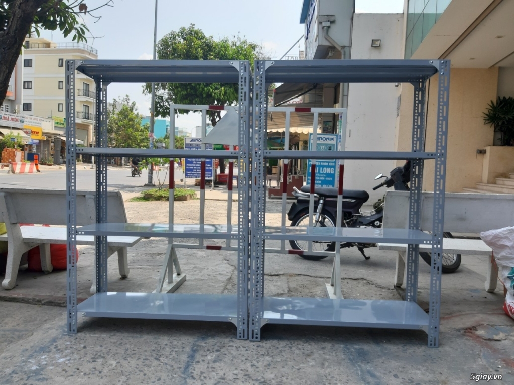Kệ sắt để hàng tải trọng 80-100kg/ 1 mâm, hàng mới có sẵn tại HCM - 1