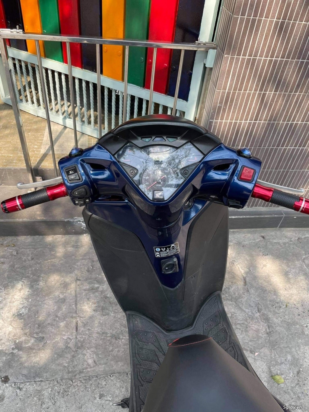 Mình cần bán xe SH300i đời cuối năm 2012  giá rẻ rẻ - 4