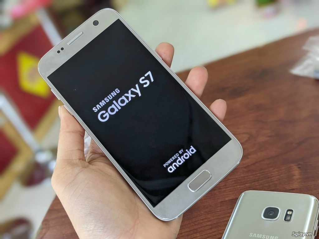 Samsung Galaxy S7 nguyên zin bản Hàn - 2