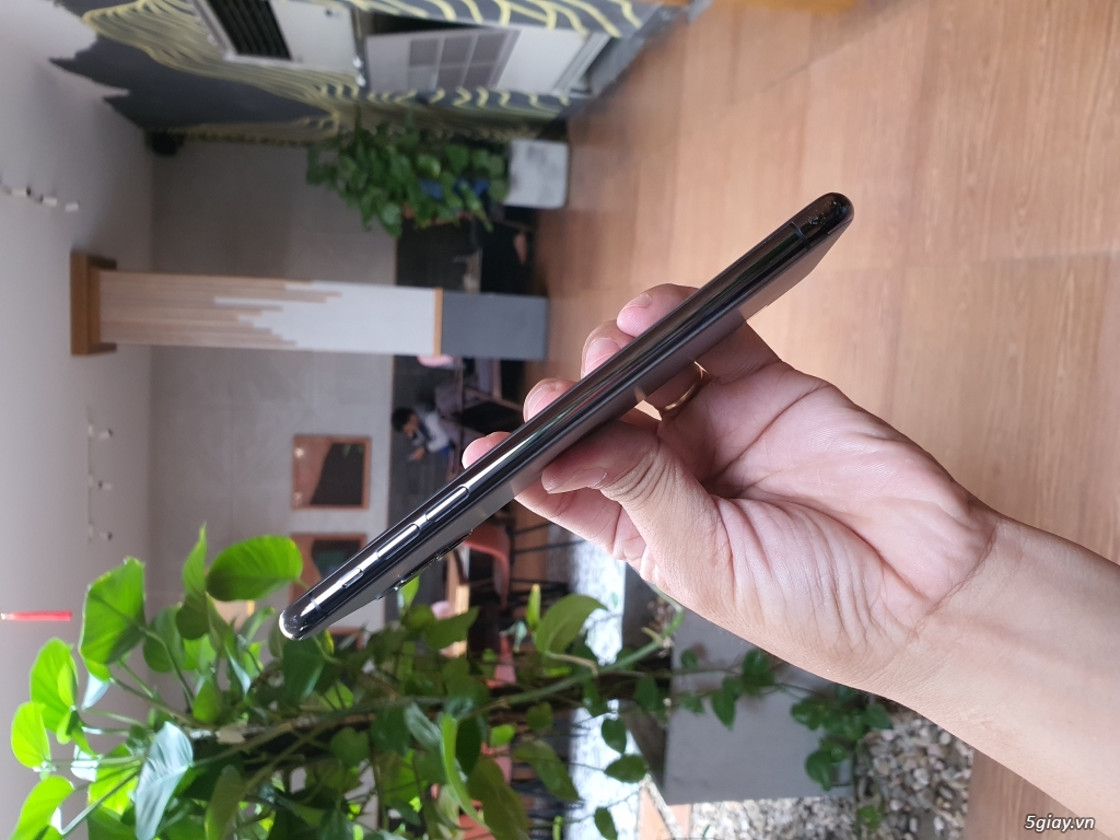 11 pro max 64g đen LL đẹp 98.5%zin áp..pin 9x - 4