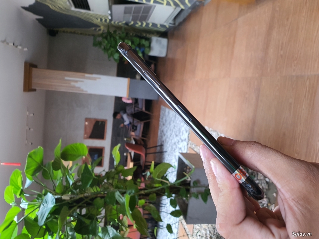 11 pro max 64g đen LL đẹp 98.5%zin áp..pin 9x - 3