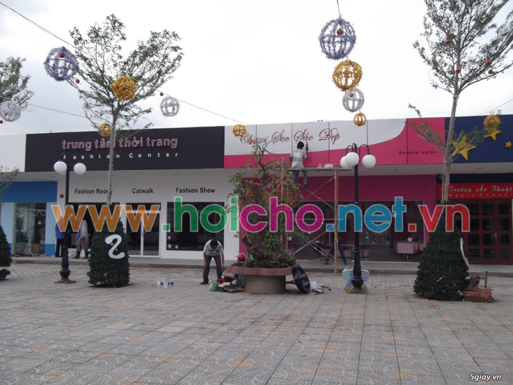 Thiết kế thi công quảng cáo