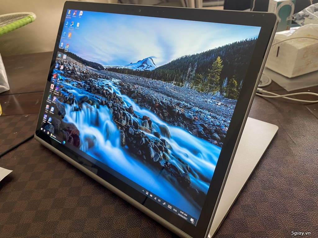 CẦN BÁN SURFACE BOOK 2