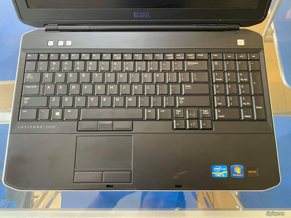 Dell E5530 nhập: Core i5 / Ổ cứng SSD / 15.6 inch - 15
