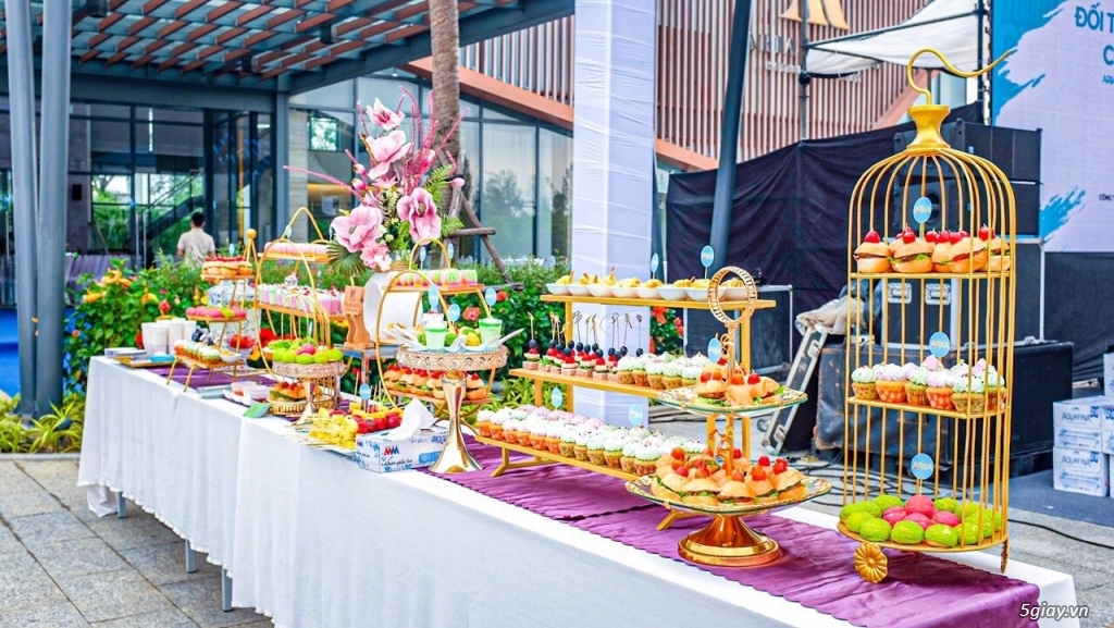 Alo! Đại tiệc bãi biển Đà Nẵng - 1