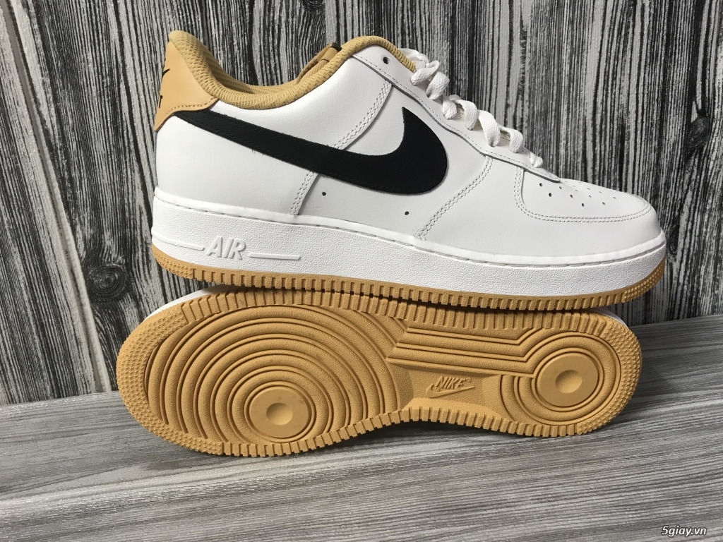 NIKE AIR FORCE 1 LIMITED - 3