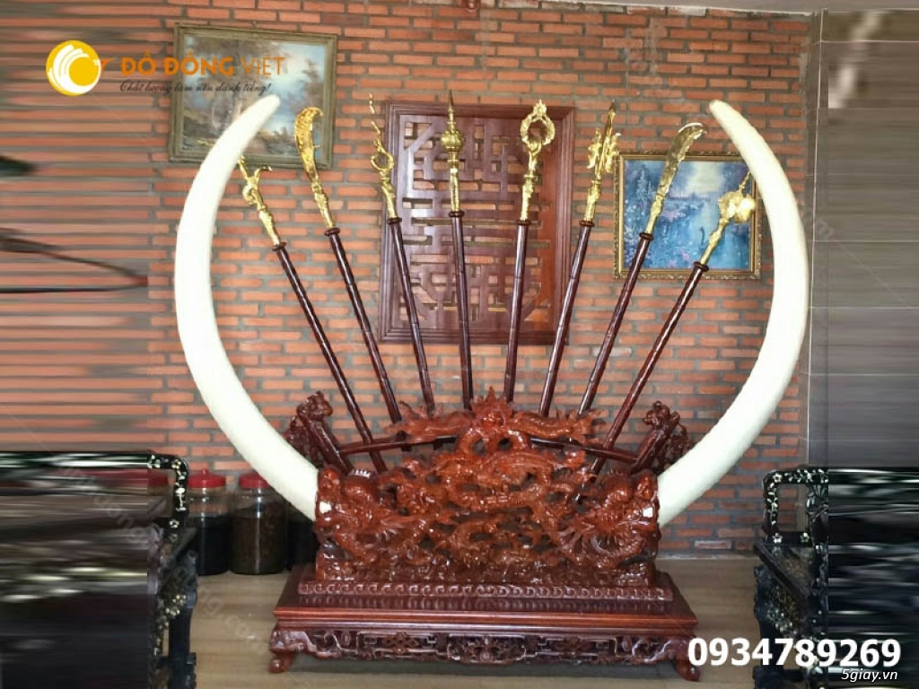 bộ bát bửu, chấp kích bằng đồng - 1