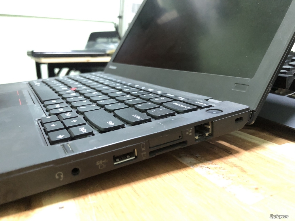 cần bán Laptop cũ Lenovo x250- core i5- pin trâu - 5