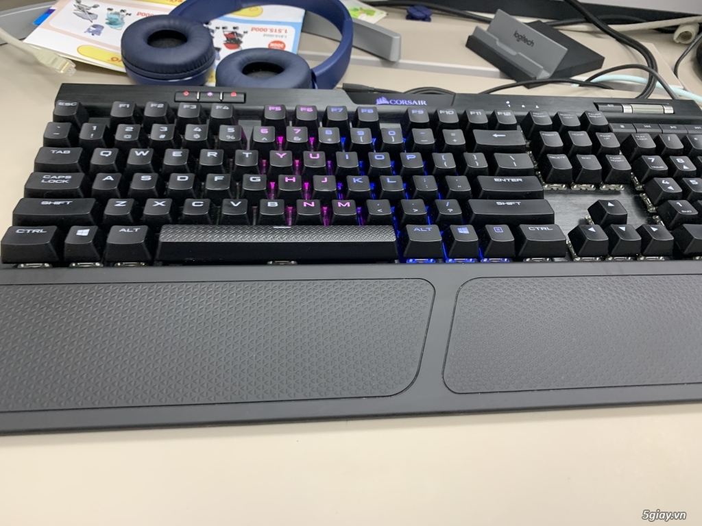 bàn phím cơ Corsair K70 MK2 - 1