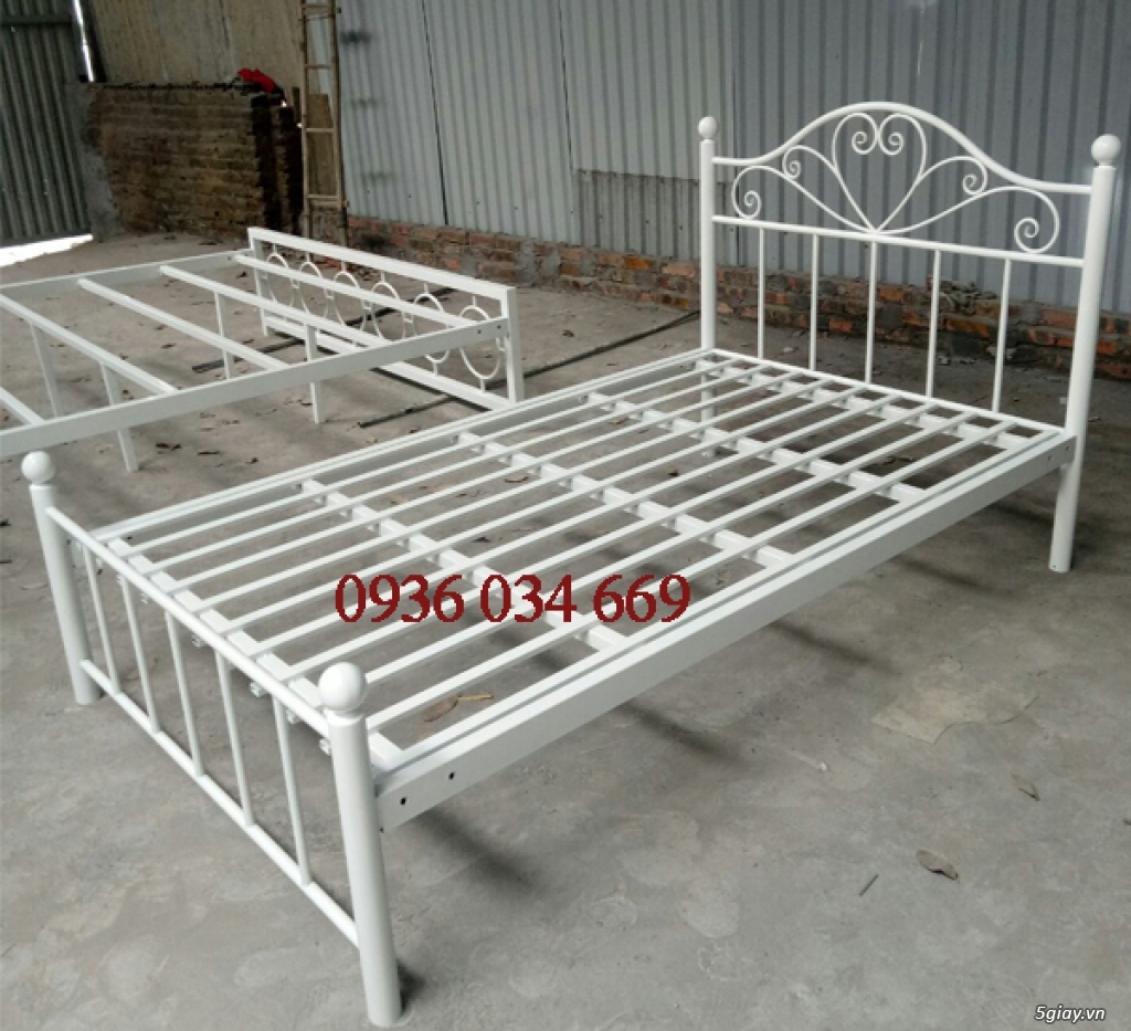 Mẫu giường sắt đơn 1m2  dành cho 1 người nằm - 3
