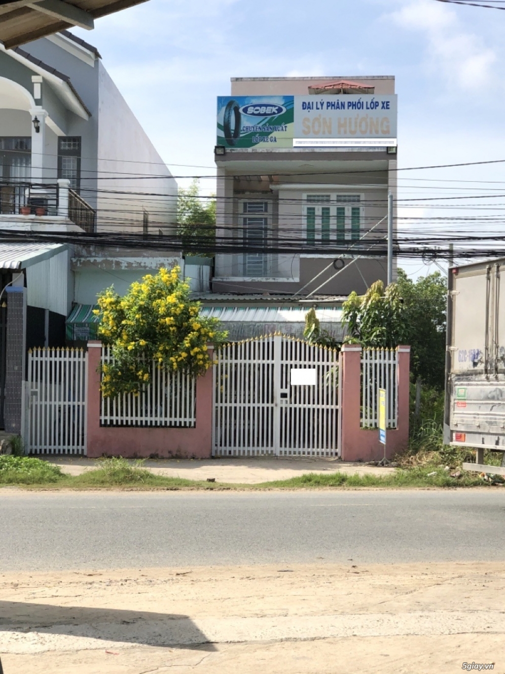 Bán Nhà Mặt Tiền Nguyễn Hữu Trí,Tân Bửu,Bến Lức,Long An - 1