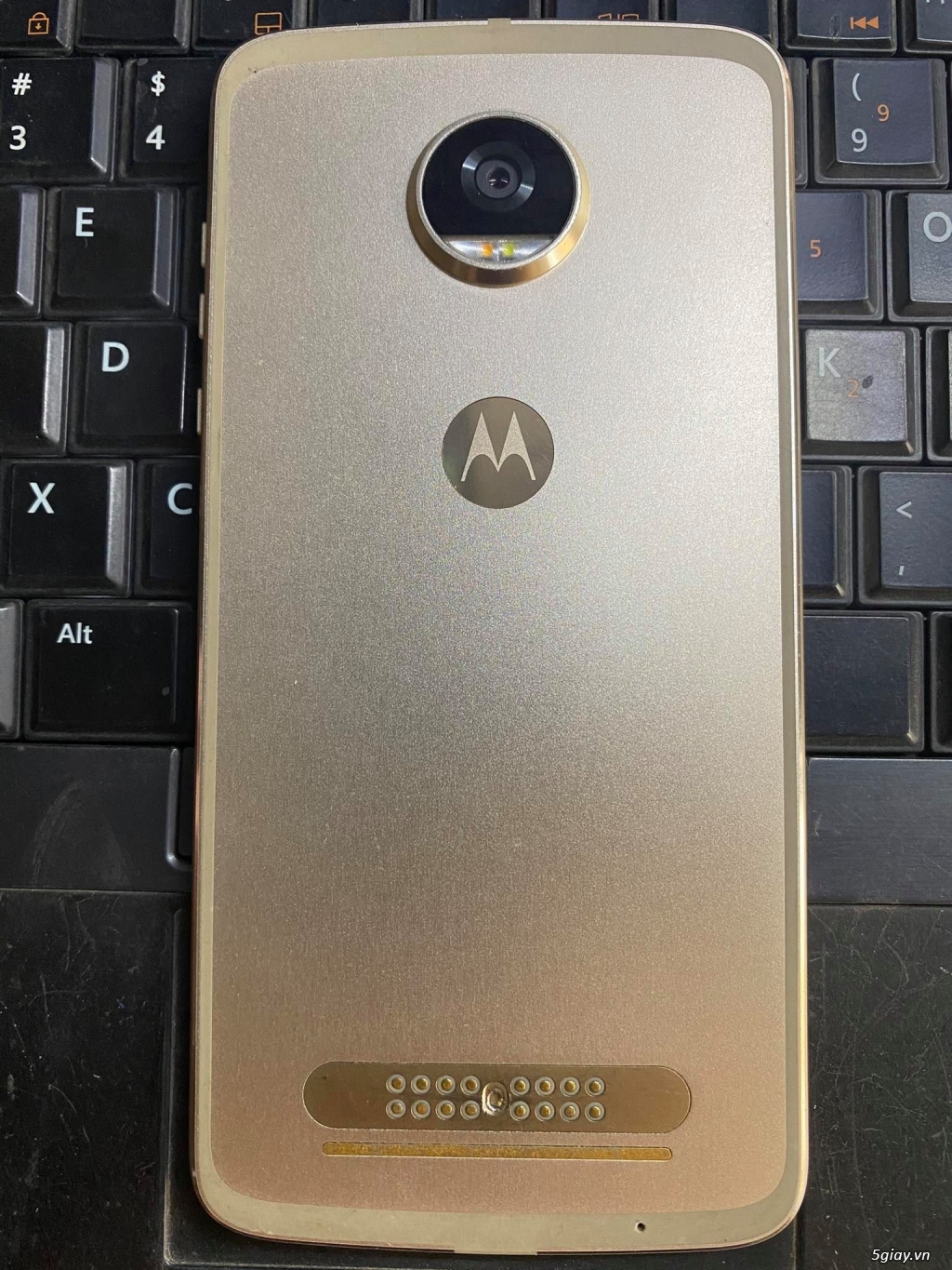 Motorola Z2 Play zin mới 99% bảo hành 3 tháng - 1