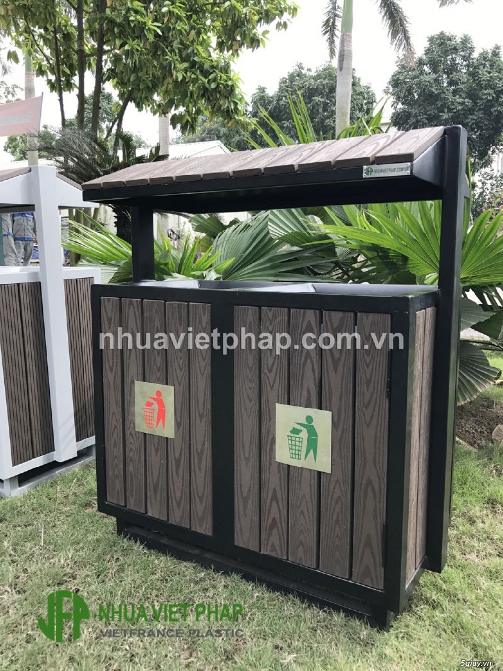 Các mẫu thùng rác hot nhất tháng 5 gỗ nhựa Việt Pháp - 6