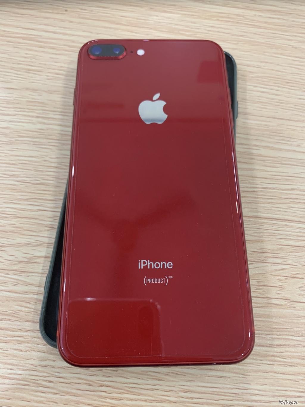 CẦN BÁN Ip8PLUS RED 64GB - 2