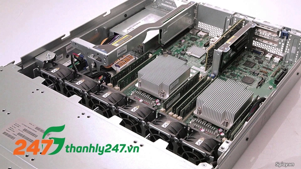 Cần bán Máy chủ HP Proliant DL 80 GEN 9 - 1