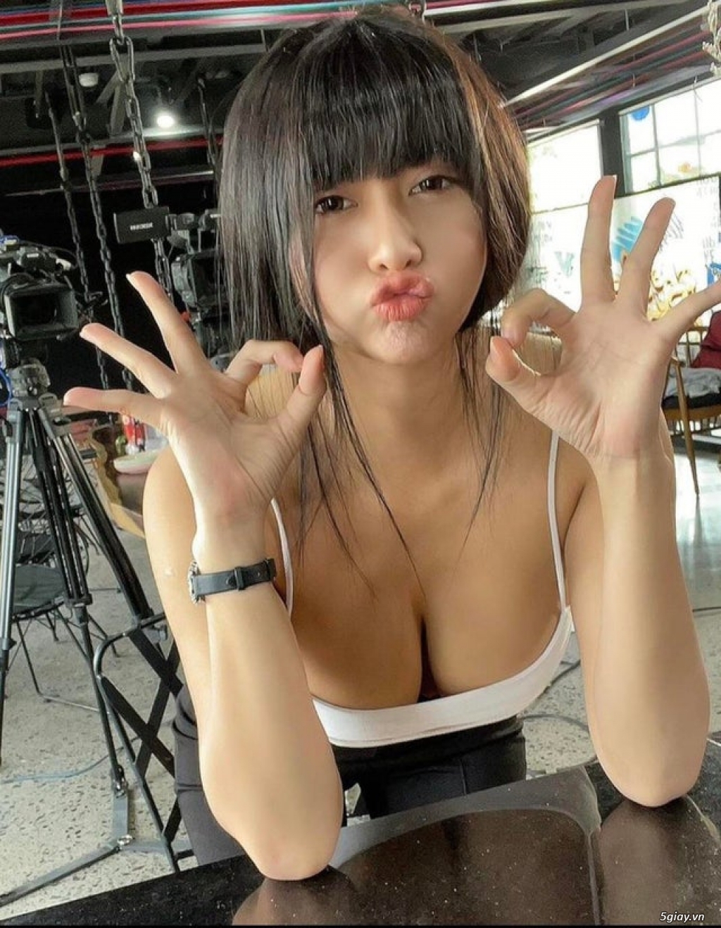 Mấy bô lão gái gú ngày xưa còn đây ko? - 1