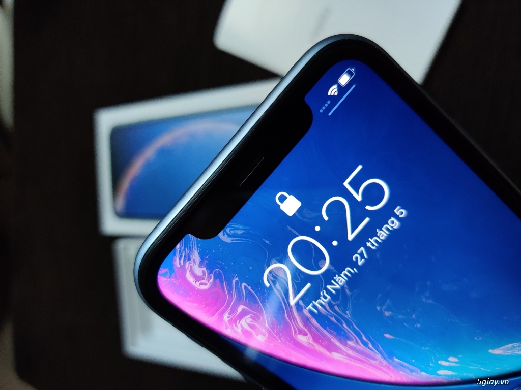 iPhone XR Quốc tế 64 - 8